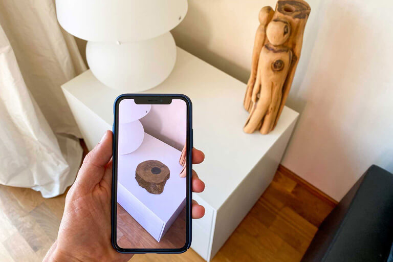 Using AR to check interior decoration products